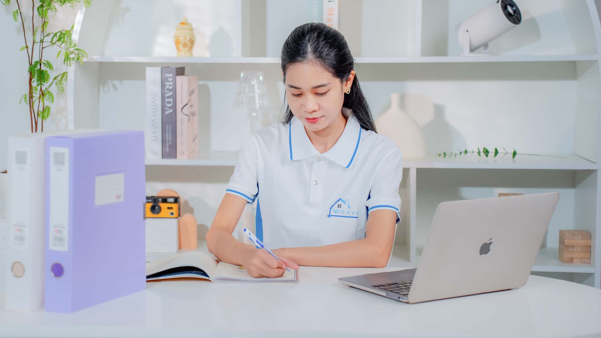 Dịch vụ giúp việc Wekee